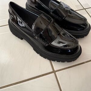 Skechers Shiny Black Loafers